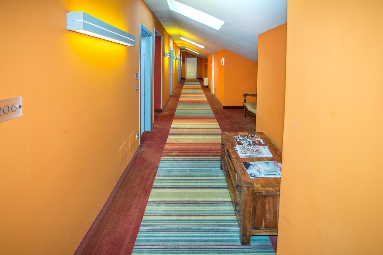 Hotel Fortyfive Chivasso Extérieur photo