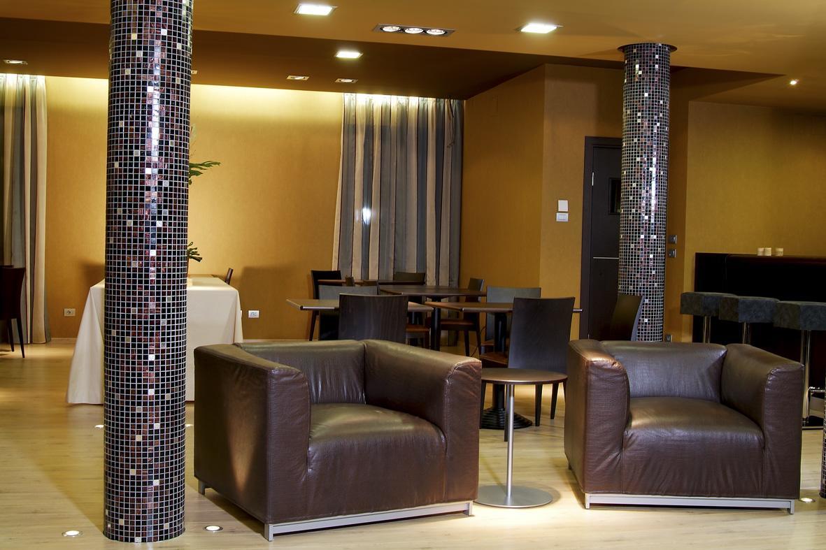 Hotel Fortyfive Chivasso Extérieur photo